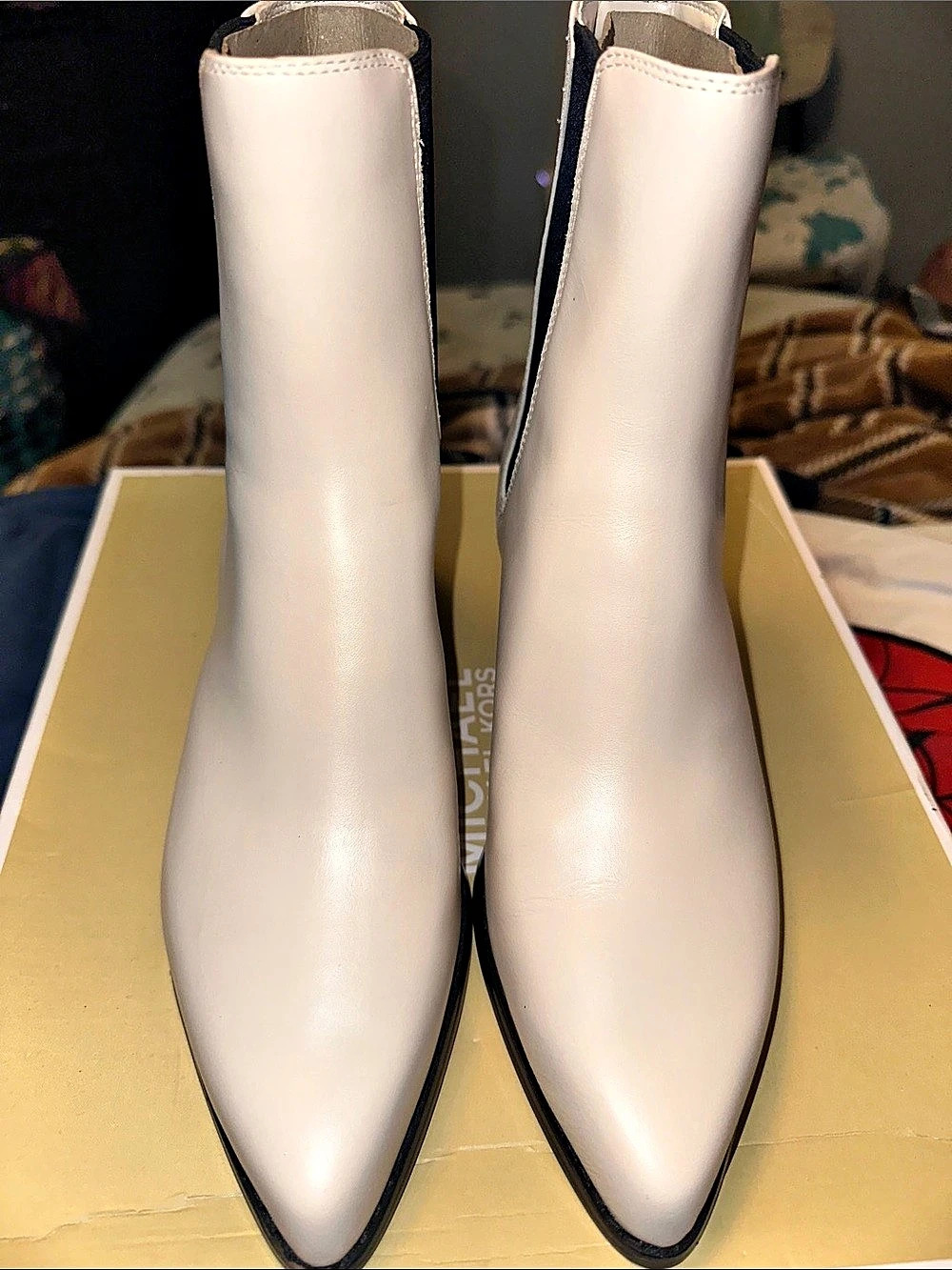 Michael Kors Kinlee Bootie Leather Booties in White US 8M NWT
